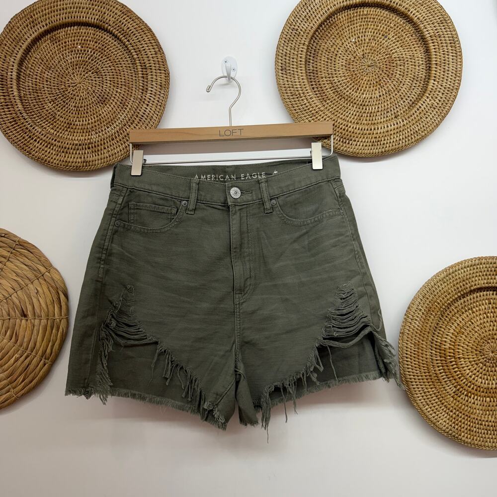AE American Eagle Highest Rise Mom Short 8